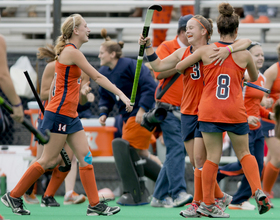 Syracuse defeats rival Connecticut in showdown to take Big East regular-season title