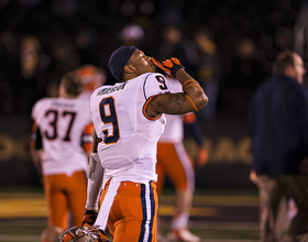 Syracuse erases last season's painful memories with comeback win over Missouri, becomes bowl eligible