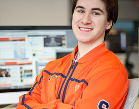 Hoops master: SU student stuns publications with popular site the Recruit Scoop