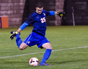 Bono looks to rebound from miscue as Syracuse travels to Albany