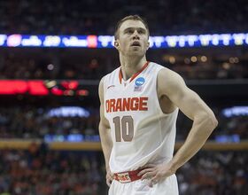 Woeful Syracuse offense doesn't make 3-pointer for 1st time since 1995