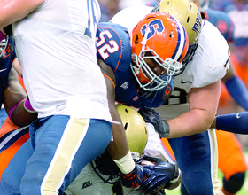 Former SU defensive tackle Eric Crume signs with Jacksonville Jaguars after going unselected in NFL Draft