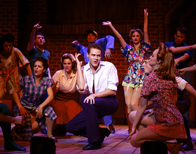 'Kiss Me, Kate' opens with noticeable cast chemistry