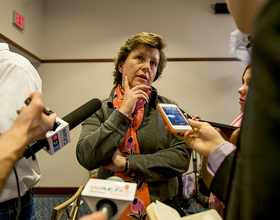 Mayor Stephanie Miner proposes methods to increase voter participation during testimony