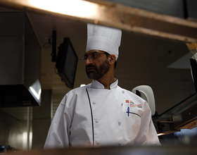 New SU executive chef works to bring healthy changes to dining halls