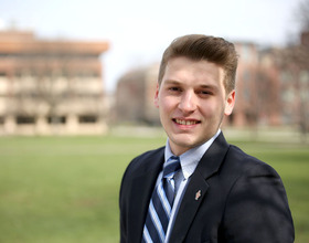 Charlie Mastoloni uses listening tour as tool for Student Association presidential campaign