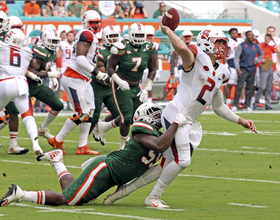 Syracuse's upset bid falls short at No. 8 Miami, 27-19