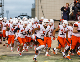 Tommy DeVito’s shaky debut, other fast reactions to Syracuse’s 55-42 win at Western Michigan