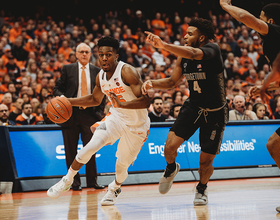 Tyus Battle leads Syracuse’s first-half outburst in 81-47 win over St. Bonaventure