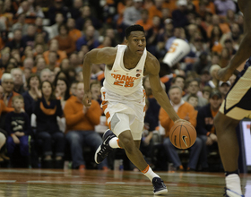 By developing his weak hand, Tyus Battle hopes to score more and boost draft stock