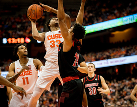 Oshae Brissett, Elijah Hughes lead charge as Syracuse upsets No. 18 Louisville, 69-49