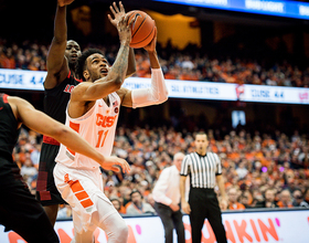 Syracuse topples 3rd Top 25 team of the season in 69-49 win over No. 18 Louisville