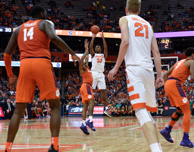 Beat writers predict Syracuse to keep winning streak alive against Clemson