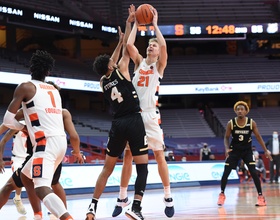 Sidibe’s injury forces SU to play small, opens door for Dolezaj