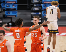 Syracuse is heading to Sweet 16 with last-second 75-72 win over WVU