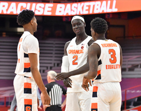 Redshirt freshman John Bol Ajak enters transfer portal