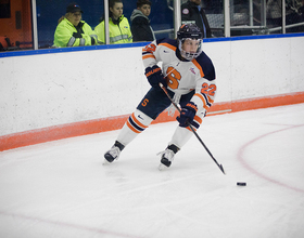 Syracuse improves offensively after rough 1st period in 1-0 OT loss to Penn State