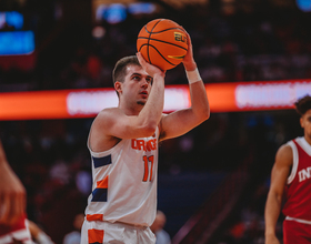 Joe Girard III’s season-high 5 steals helps lift Syracuse over Brown