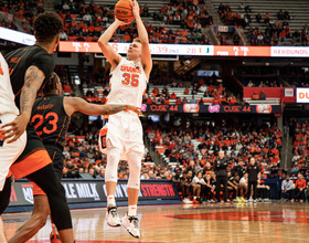 Syracuse blows lead, finishes regular season below .500 with 75-72 loss to Miami