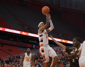 Observations from SU’s win vs. Lehigh: Edwards succeeds down low, Mintz shows out