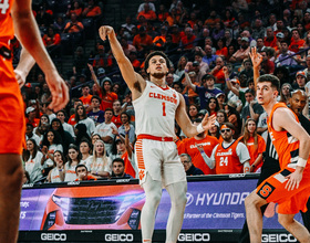 Clemson’s hot shooting hands Syracuse 2nd straight blowout loss