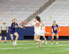 Observations from SU's 22-5 win: Emma Ward dishing, Tessa Queri's career game