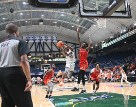 Boeheim’s Army controls the paint in blowout victory over Team Gibson