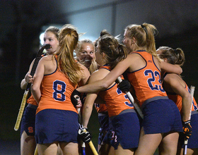 Syracuse explodes for 7 in 2nd half, dominates Vermont 9-1