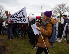 SGEU rallies before all-day session between bargaining committee, SU administration