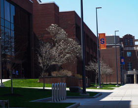 SU to remain test-optional for fall 2025, spring 2026 admission cycles