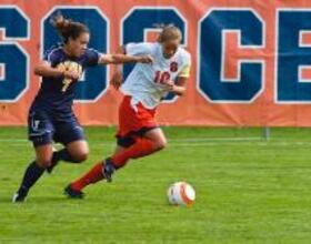 WSOC : Bennett-Hattan's acrobatics in net preserve tie for Orange