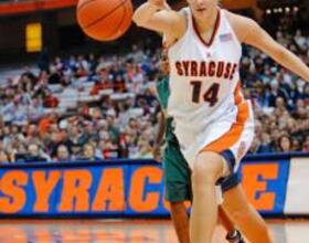 WBB : Crucial turnovers demonstrate Syracuse's inability to control the game