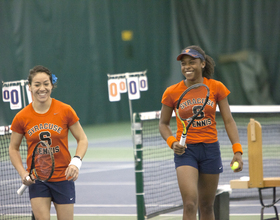 TENNIS : Syracuse dominates Connecticut in regular-season finale