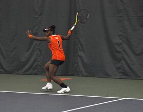 TENNIS : Syracuse earns 1st win of season over St. John's