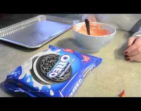 Video: How to make basketball Oreo cookies for the Final Four games