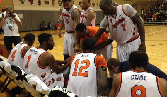 Boeheim&#8217;s Army pulls out 92-91 OT win in heated matchup with 20th &#038; Olney