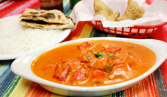 Indian Tandoor Halal has flavorful tikka masala, crispy naan