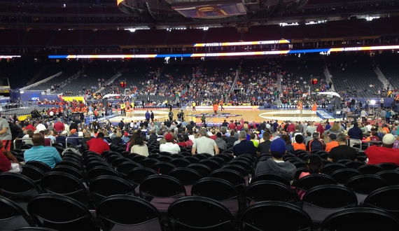 Meet the Syracuse men&#8217;s basketball fans at the team&#8217;s open practice in Houston