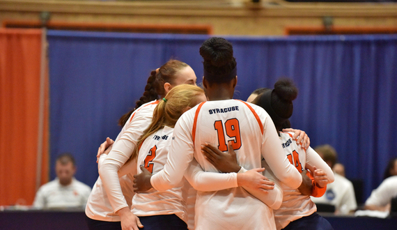 Syracuse falls in 5 sets to Iowa in back-and-forth affair