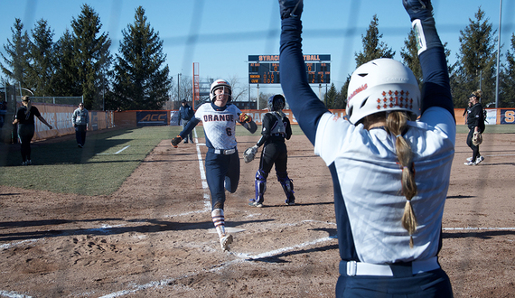 Alicia Hansen switches to shortstop, leads Syracuse in split against Notre Dame