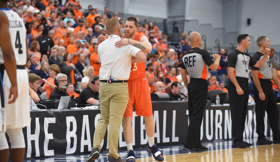 Boeheim’s Army downed by Brotherly Love in TBT regional final, 84-72