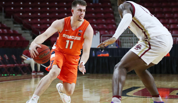 Joe Girard III ends shooting slump with 17 points against Boston College