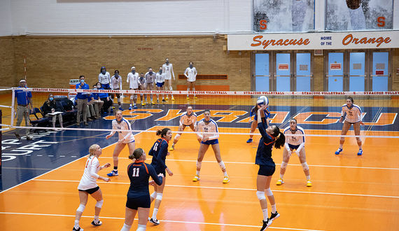 3 factors behind SU volleyball’s early success