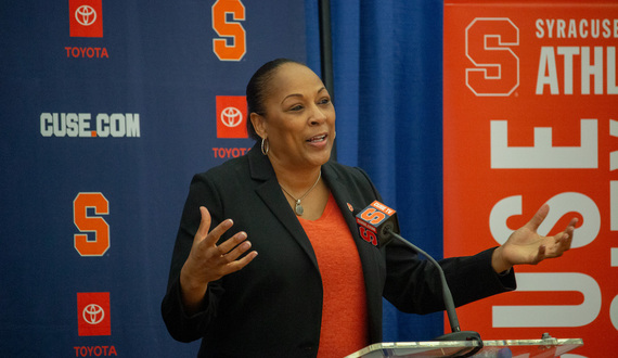 Former Buffalo freshmen Saniaa Wilson, Georgia Woolley transfer to Syracuse