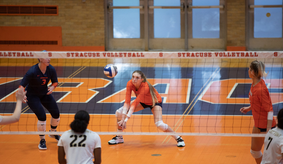 Syracuse bounces back from home-opening loss with win over Hofstra