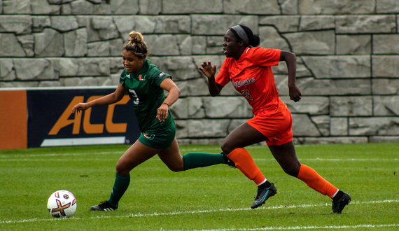 Chelsea Domond involved in all 3 of Syracuse’s goals in win over Miami