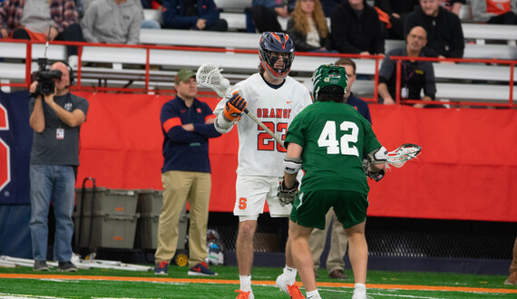 Finn Thomson leads all players with 3 points in Syracuse debut