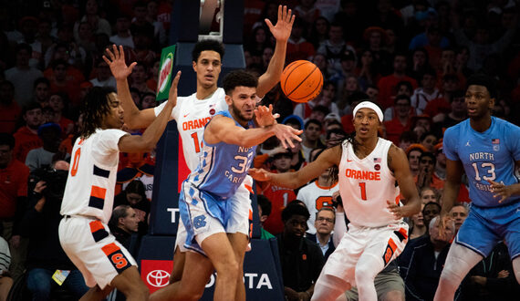 Even with SU’s defense struggling down the stretch, Jim Boeheim won’t ditch the 2-3 zone