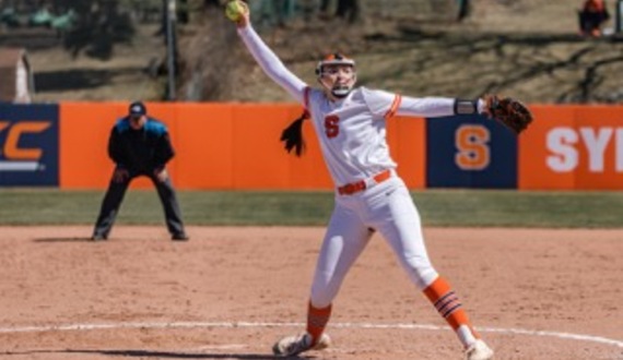 Madison Knight&#8217;s late-inning homer splits doubleheader against North Carolina