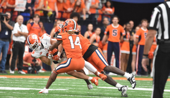 Mistake-riddled Syracuse hands Clemson 31-14 win